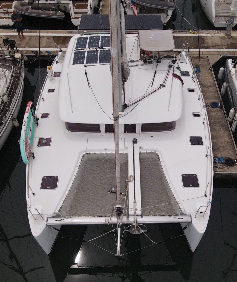 Used Sail Catamaran for Sale 2011 Lagoon 400 Boat Highlights